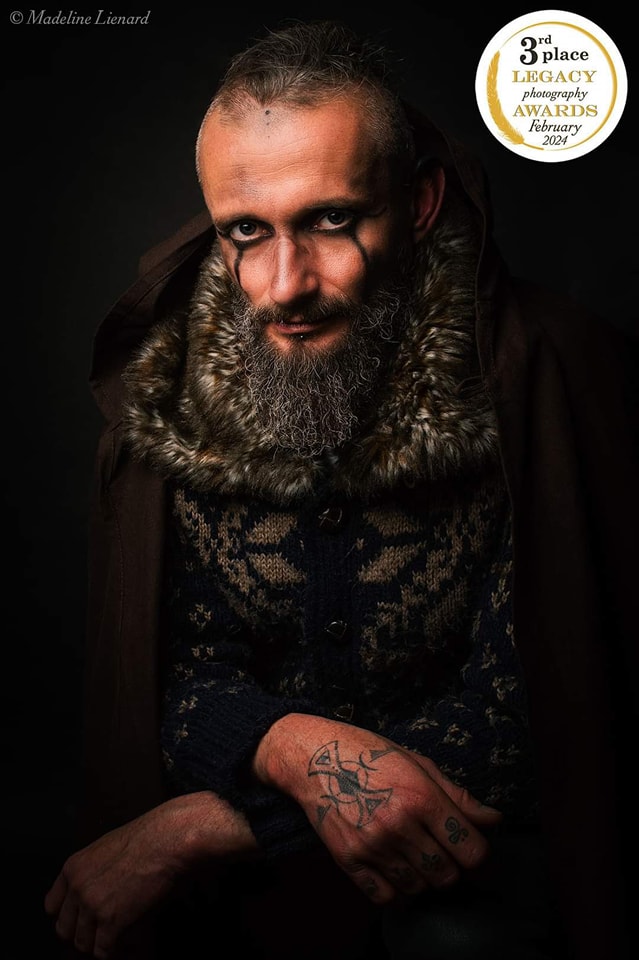 Un petit peu de moi.. 480523739 576191872086268 469304005114813532 n